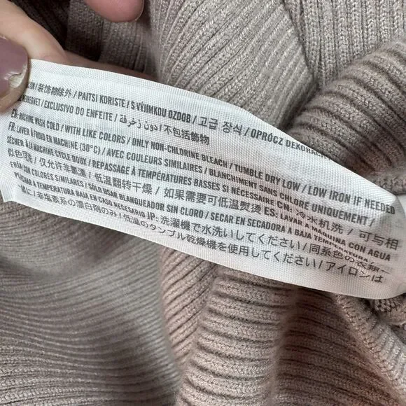 Abercrombie Soft AF Bodysuit Size M Tan Ribbed Square Neck Sleeveless Viscose - Picture 6 of 6